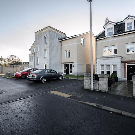 Orange Apartments Polmuir Gardens Only 7 Minutes To City Centre Aberdeen Exterior photo