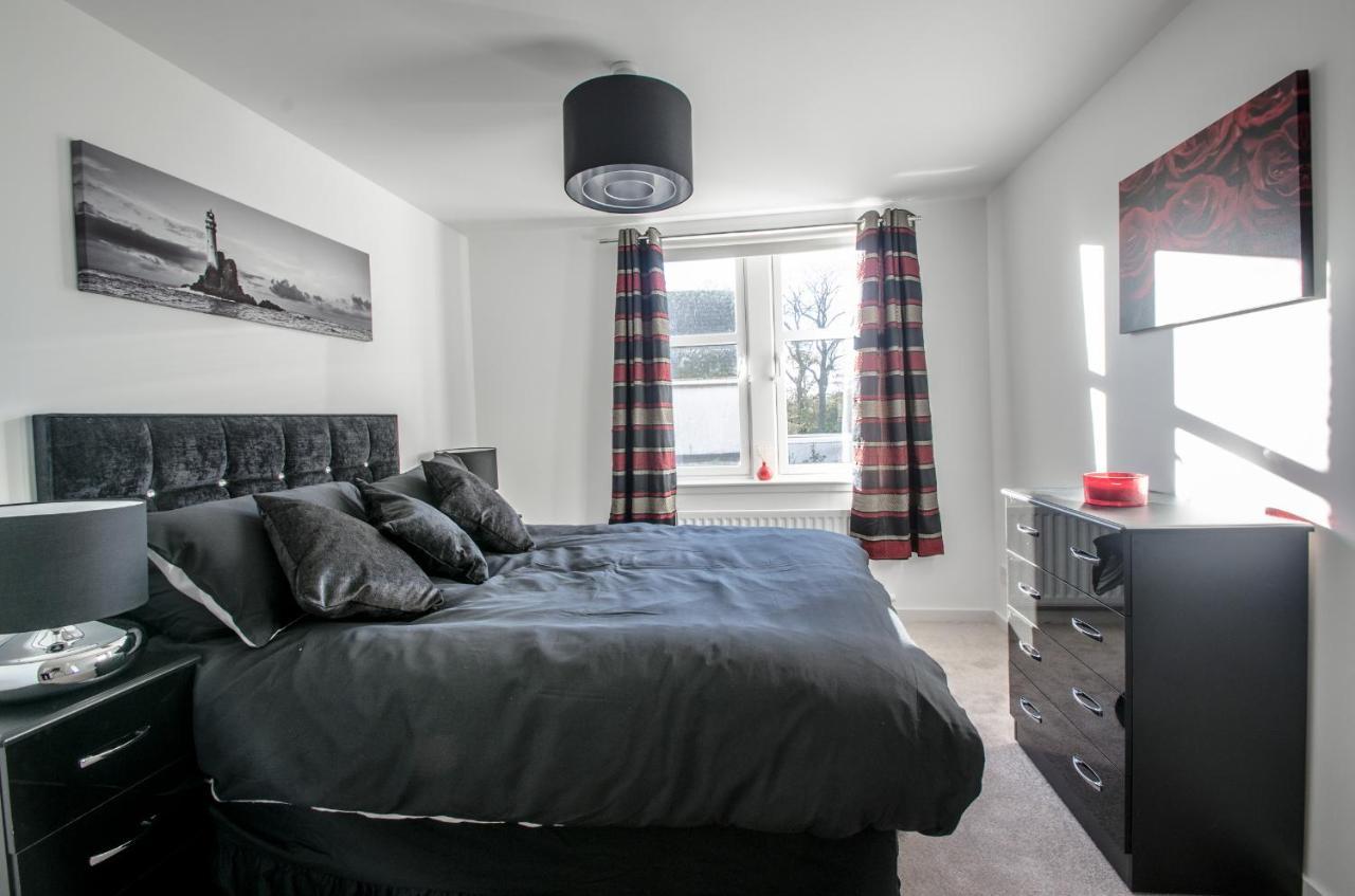 Orange Apartments Polmuir Gardens Only 7 Minutes To City Centre Aberdeen Exterior photo